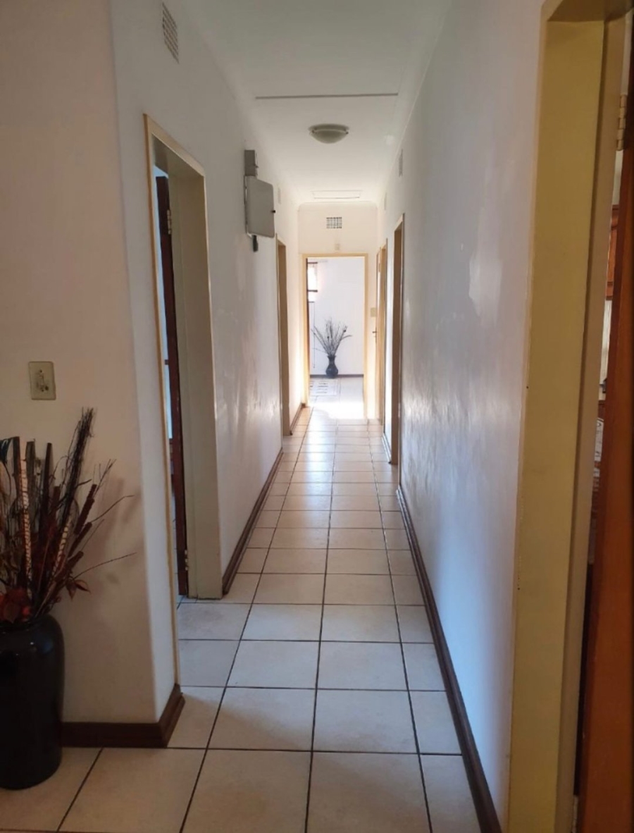 4 Bedroom Property for Sale in Flamwood North West